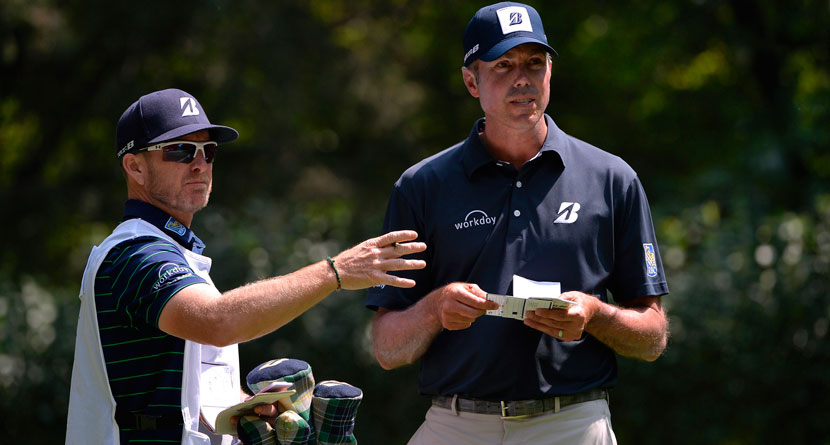 Caddie, Friends Come To Kuchar’s Defense