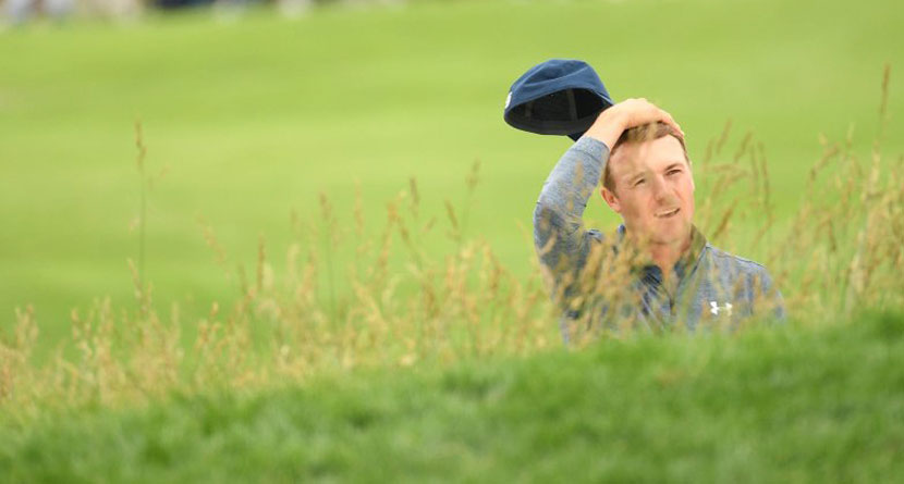 Spieth’s Bunker Shot Hits Rake, Leads To Bogey